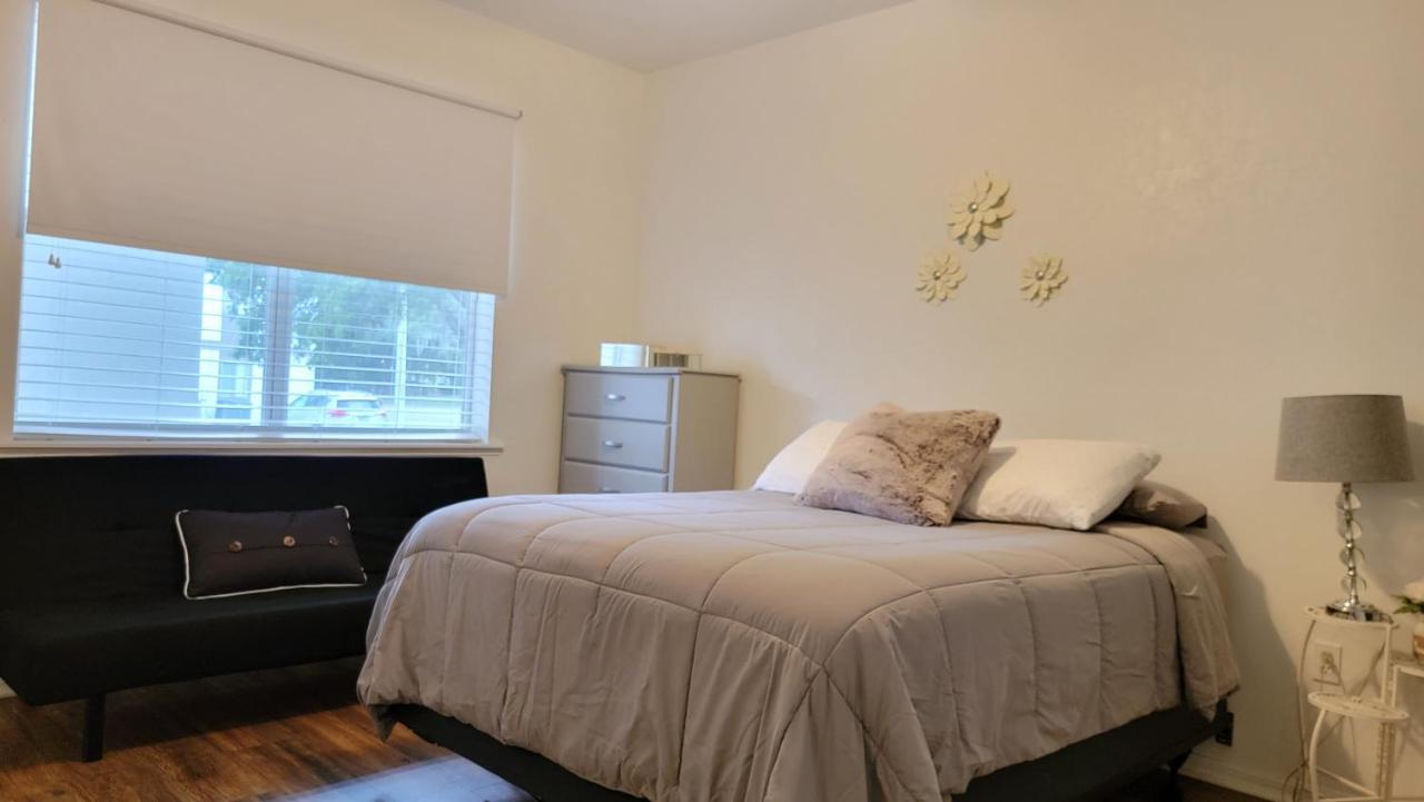 2 Master Suite Apartment Near North Florida Regional Med, Uf Health, & Mall Gainesville Kültér fotó